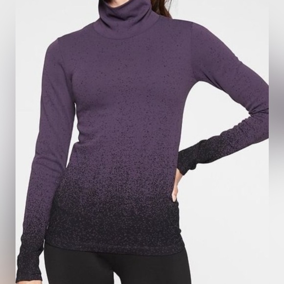 Athleta Flurry base layer ombré turtleneck. worn once. Size Small EUC - Picture 1 of 10